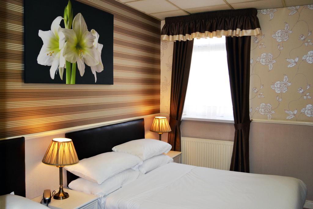 Lyndene Hotel Μπλάκπουλ Εξωτερικό φωτογραφία
