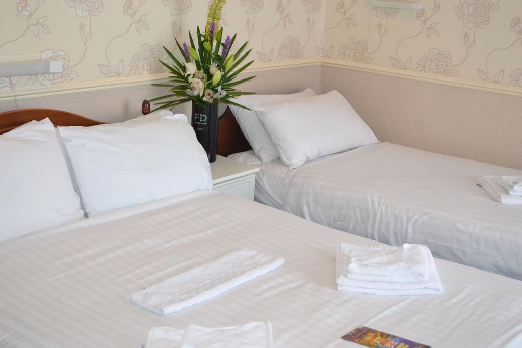 Lyndene Hotel Μπλάκπουλ Εξωτερικό φωτογραφία